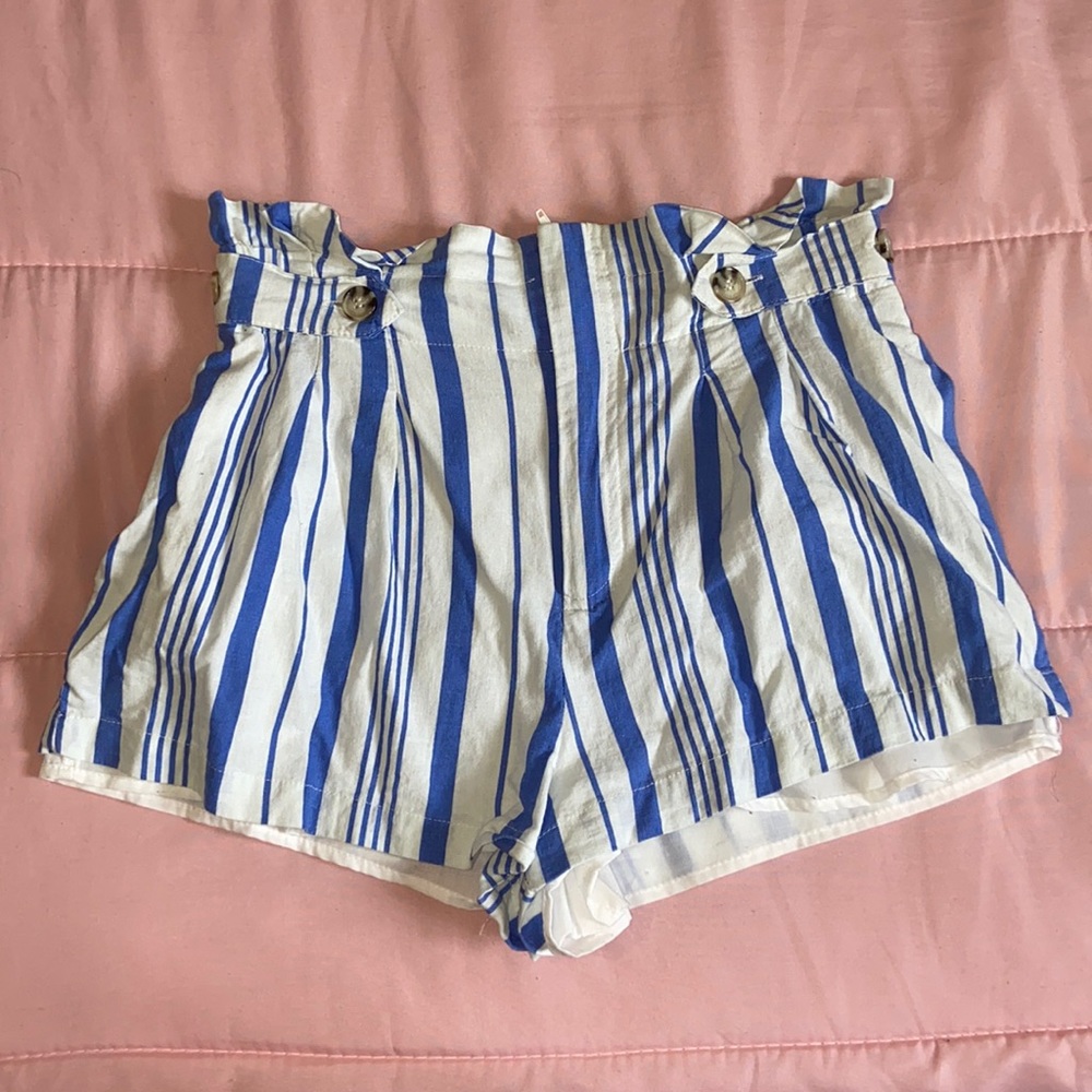 Medium Forever 21 shorts